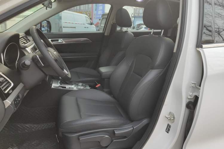 Used Haval H6 Coupe 2016 Blue Label 1.5T Automatic Two-Wheel Drive Urban Model
