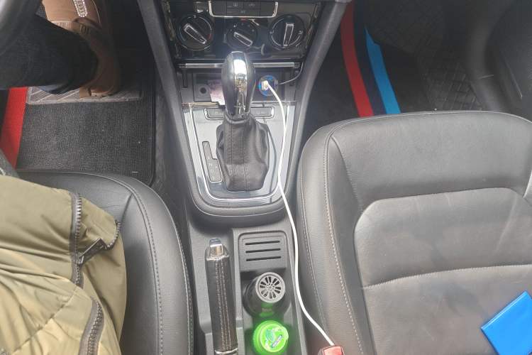 Used Volkswagen Bora 2014 1.6L Automatic Comfort Model
