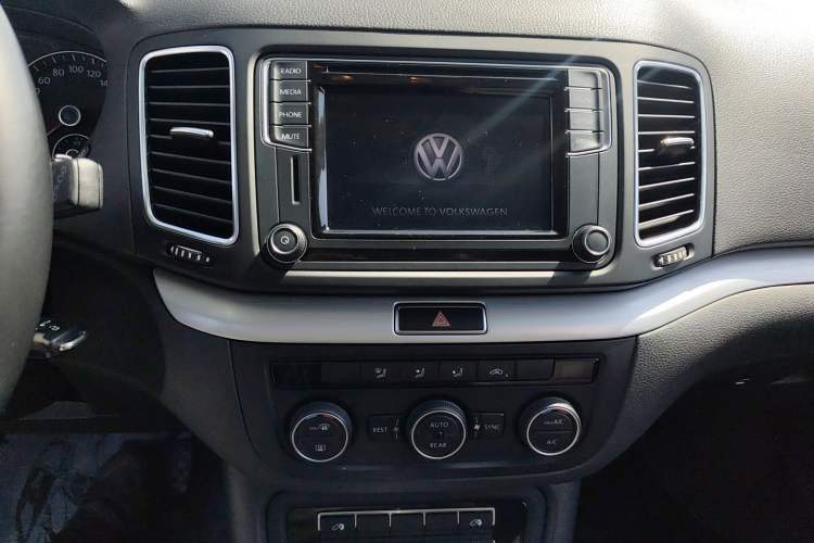 Used Volkswagen Sharan 2016 380TSI Comfort Edition 7-Seater