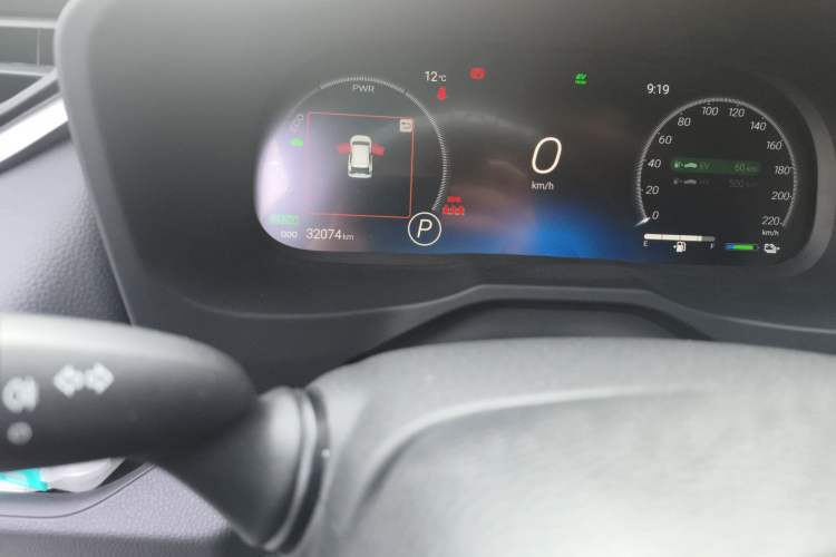 Used Toyota Wildlander New Energy 2021 High-Performance Edition 2.5L Four-Wheel Drive GT Version Odometer Close Up