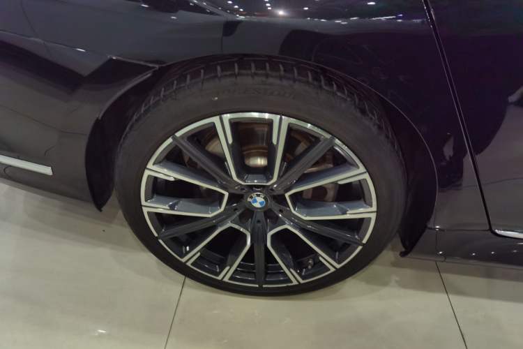 Used BMW 7 Series 2021 740Li Leading Model M Sport Package