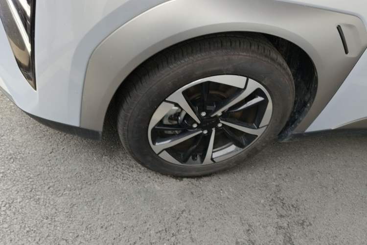 Used AION Y 2023 Younger Star Edition
