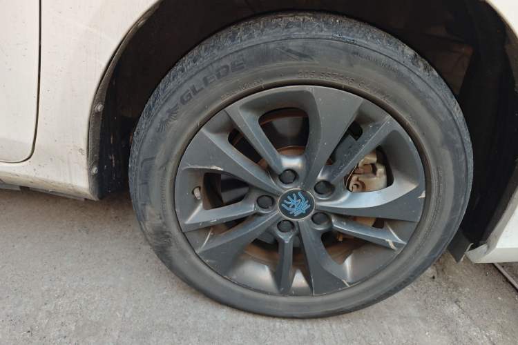 Used BYD Qin New Energy 2018 1.5T Smart Connect Premium Model
