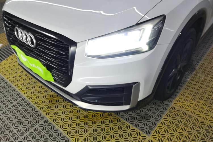 Used Audi Q2L 2018 35 TFSI Launch Exclusive Edition China VI
