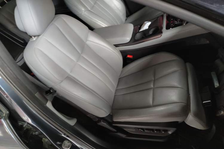 Used Nio ES8 2020 580 km Range Signature Edition Six-Seater Version
