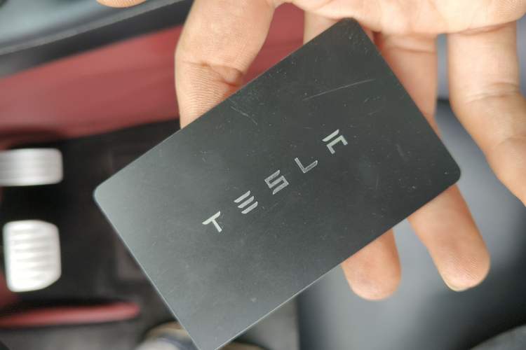 Used Tesla Model Y 2023 High-Performance All-Wheel-Drive Version Vehicle Key