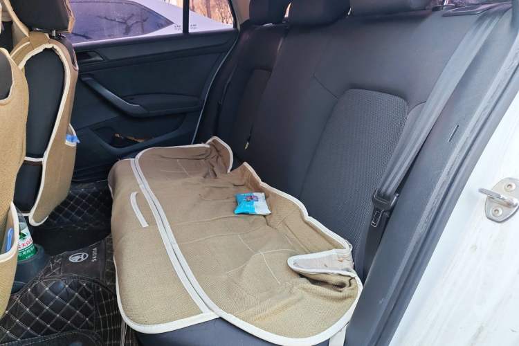 Used Skoda Rapid Spaceback 2016 1.6L Automatic Front-Wheel Drive Model