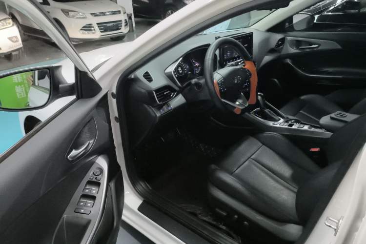 Used Hyundai Lafesta 2019 280TGDi Smart Speed Version China VI Standard