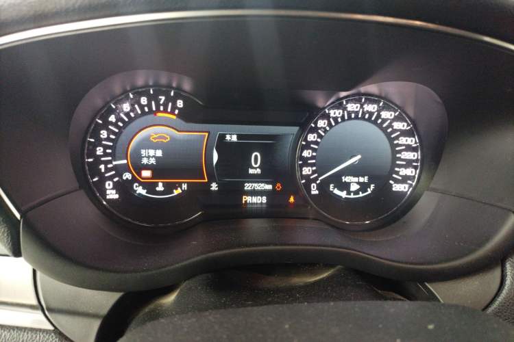 Used Lincoln MKC 2017 2.0T Two-Wheel Drive Deluxe Edition