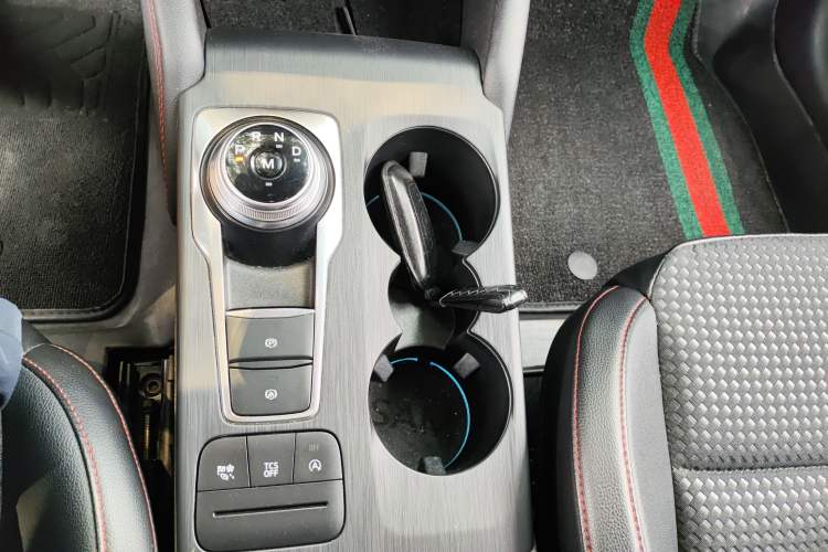 Used Ford Focus 2021 Hatchback EcoBoost 180 Automatic ST Line Gear Lever