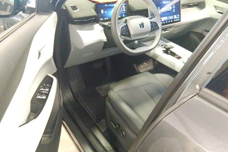 Used Changan UNI-Z 2025 1.5T Premium Edition