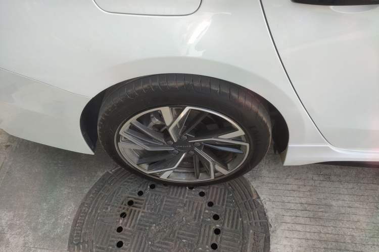 Used Lynk & Co 03 2025 1.5TD DCT Champion Edition Pro
