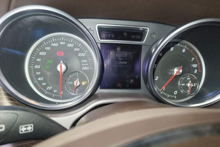 Used Mercedes-Benz GLE 2018 GLE 320 4MATIC Luxury Collection Edition Instrument Cluster