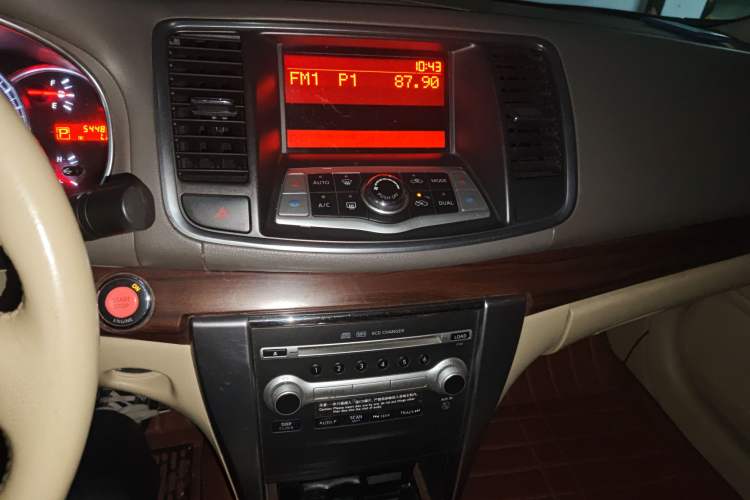 Used Nissan Teana 2011 2.0L XL-NAVI Smart Edition Audio And AC Panel