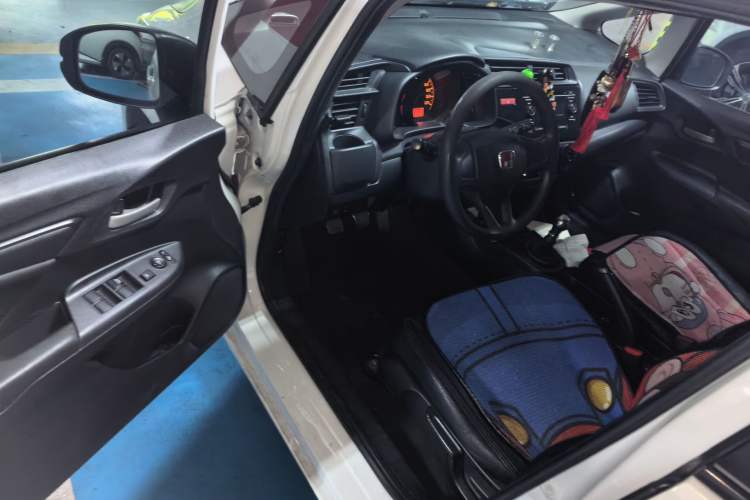 Used Honda Fit 2014 1.5L LX Manual Comfort Model Driver Seat