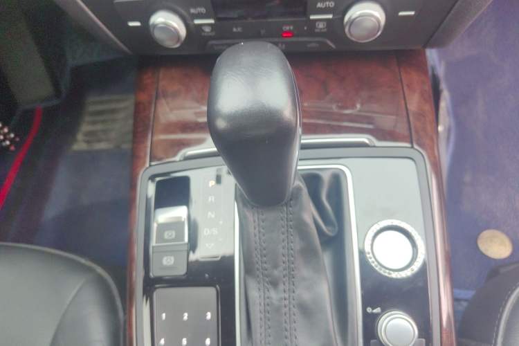 Used Audi A6L 2016 30 FSI Comfort Version Gear Lever