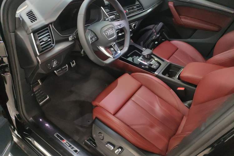 Used Audi Q5L 2025 quattro 45th Anniversary Edition 45 TFSI Luxury Dynamic Model