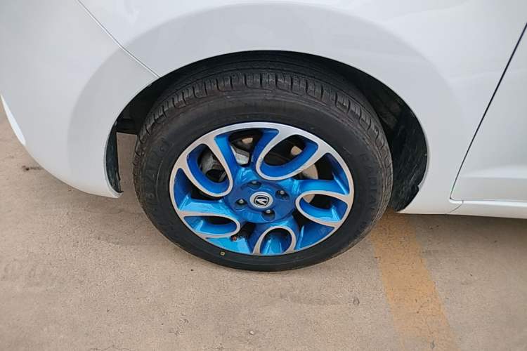 Used CHANGAN Benni EV 2019 Facelifted EV360 Standard Version Left Front Wheel Hub