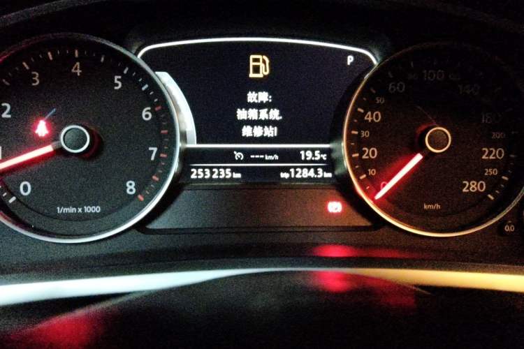 Used Volkswagen Touareg 2014 3.0 TSI New Edition