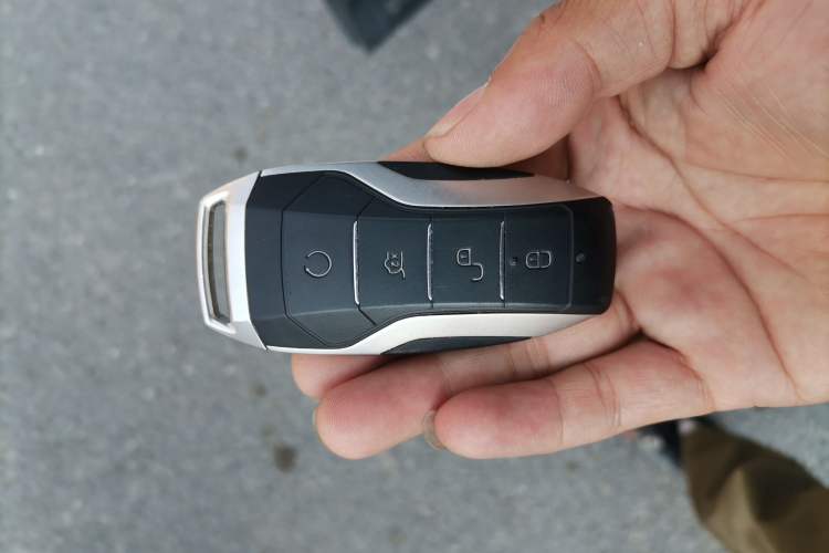 Used BYD Song PLUS New Energy 2021 DM-i 110KM Flagship Model Vehicle Key