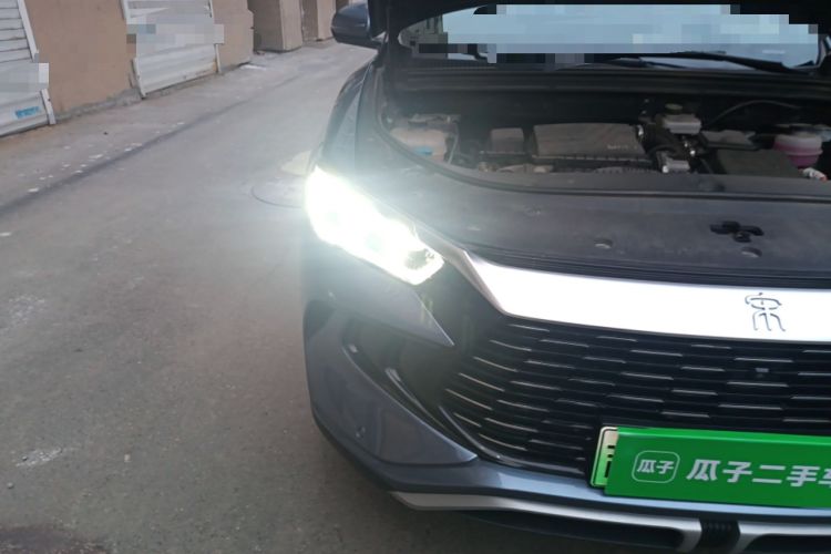 Used BYD Song Pro New Energy 2023 Champion Edition DM-i 110KM Excellence Model Right Front Headlight