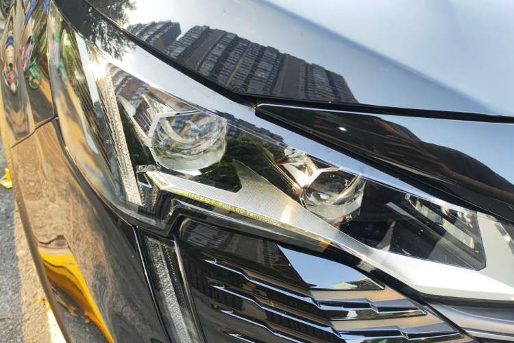 Used Peugeot 5008 2021 400THP 7-Seater Flagship GT Edition
