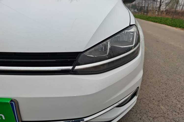 Used Volkswagen Golf 2018 230TSI Automatic Luxury Version