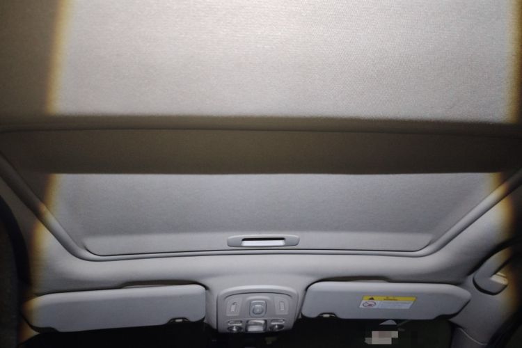 Used Citroen C4L 2015 1.8L Automatic Luxury Edition Headliner