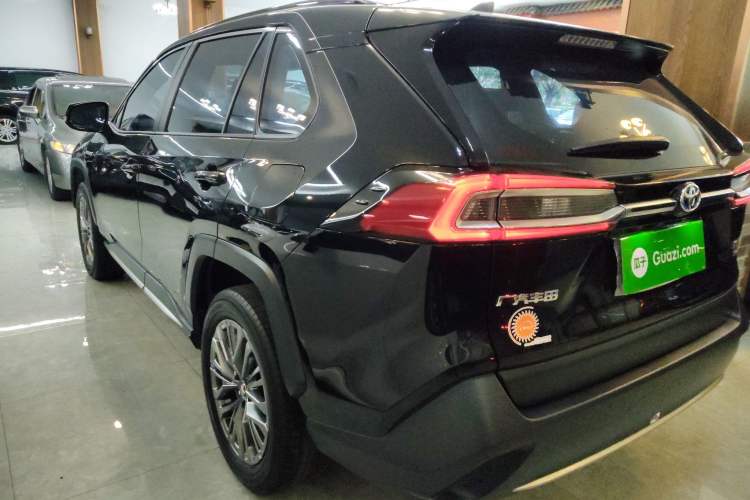 Used Toyota Wildlander 2023 Dual-Motor 2.5L E-CVT Two-Wheel Drive Luxury PLUS Edition
