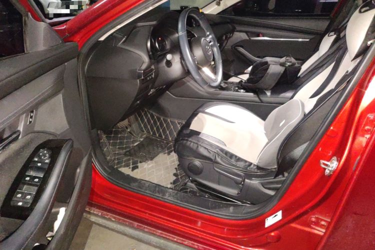 Used Mazda Mazda 3 Axela 2021 2.0L Automatic ZhiXuan Edition
