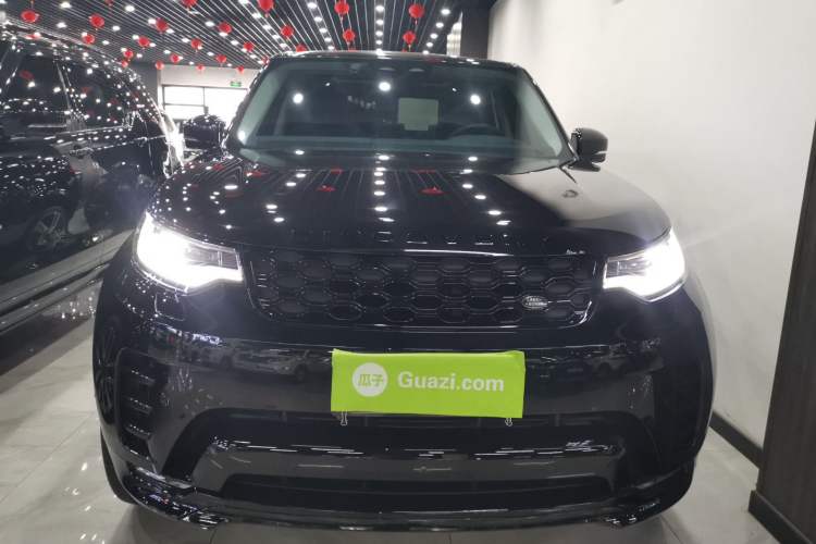 Used Land Rover Discovery 2021 360 PS R-Dynamic SE
