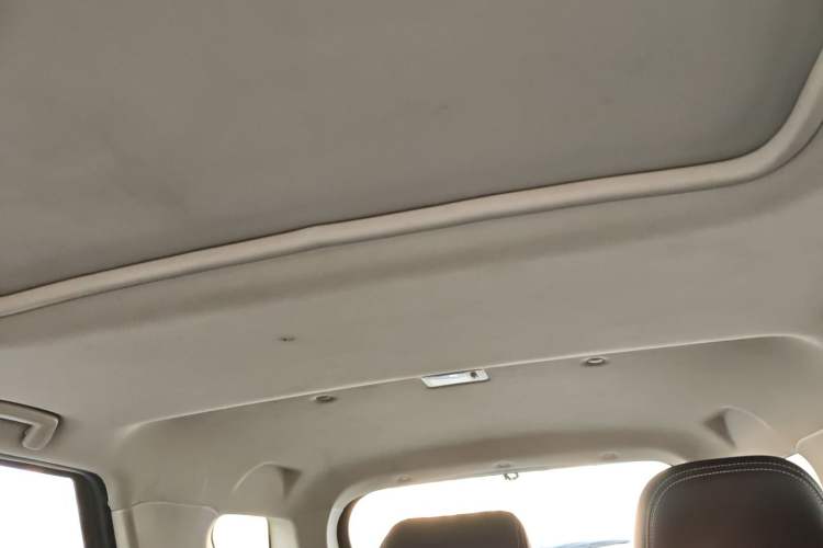 Used Dongfeng Fengon S560 2019 1.8L CVT Elite Model