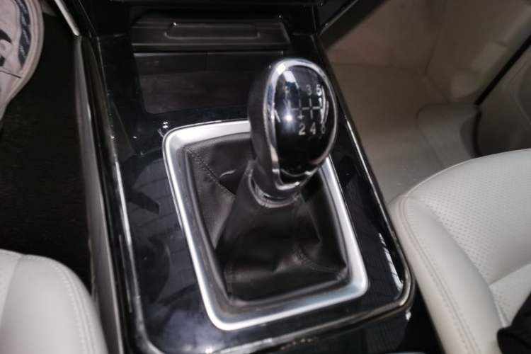 Used Oshan Cosmos 2019 1.5T Manual Flagship Version China V Standard