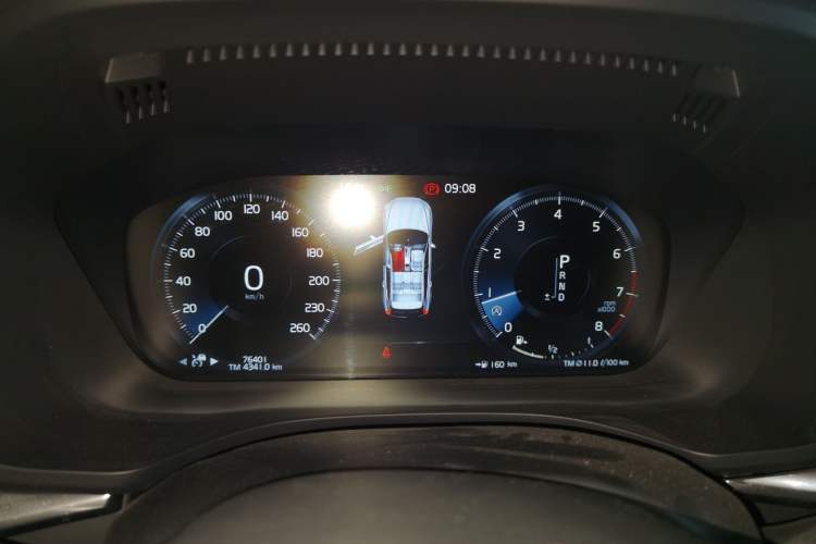 Used Volvo XC60 2021 T5 4x4 Smart Luxury Edition