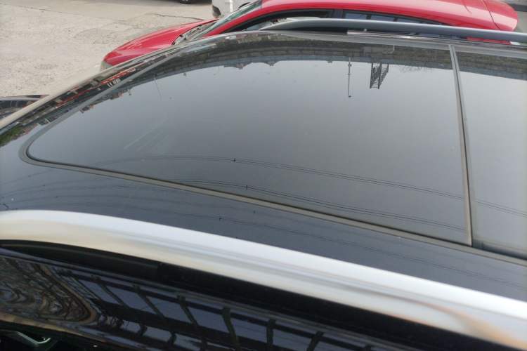 Used Volkswagen Tiguan L 2022 330TSI Automatic Two-Wheel Drive R-Line Enhanced Edition Roof