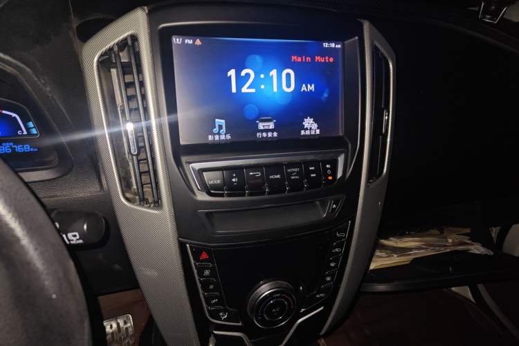 Used Luxgen U6 SUV 2016 1.8T Style Value Model
