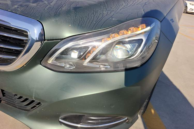 Used Mercedes-Benz E-Class 2014 Facelift E 300 L
