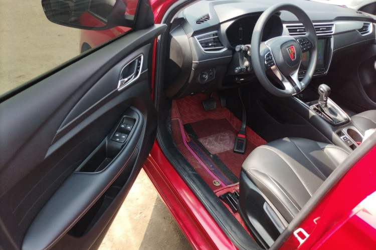 Used Roewe i5 2020 1.5L Automatic 4G Connect Luxury Flagship Edition