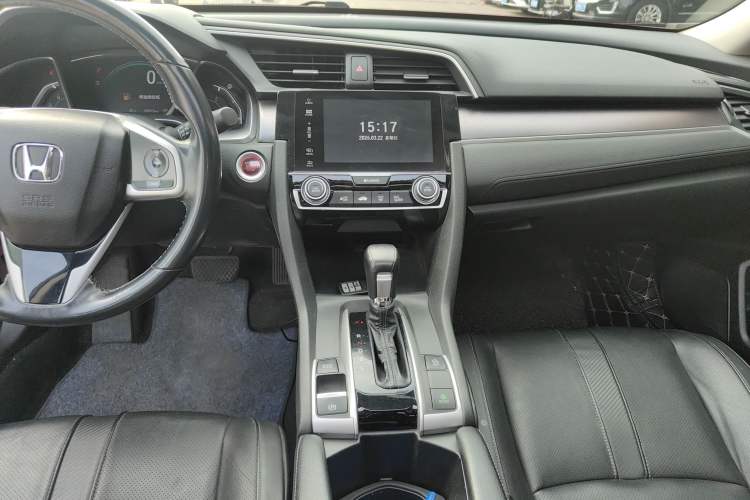 Used Honda Civic 2016 220TURBO CVT Prestige Edition
