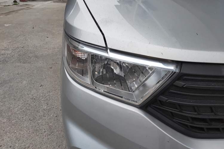 Used Wuling Hongguang V 2022 1.5L Jingqu Edition Electric-Assist LAR
