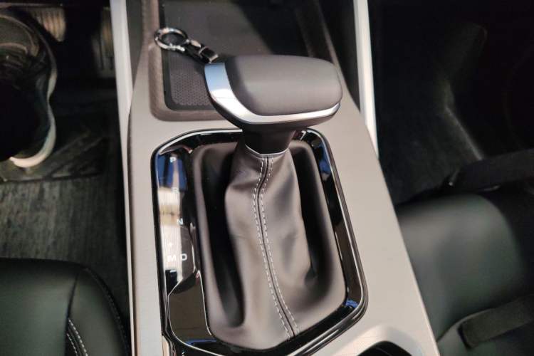 Used Geely Auto Emgrand 2025 4th Generation 1.5L CVT Luxury Version
