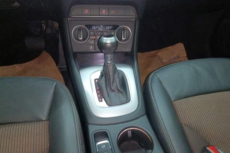 Used Audi Q3 2018 30th Anniversary Edition 30 TFSI Fashion Model
