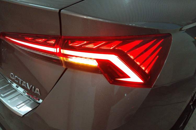 Used Skoda Octavia 2021 PRO TSI280 DSG Flagship Edition
