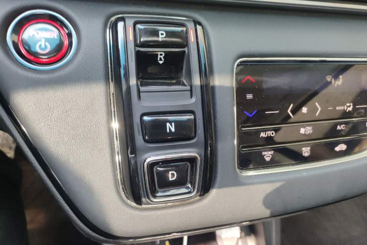 Used Honda Elysion 2022 2.0L eHEV Luxury Edition
