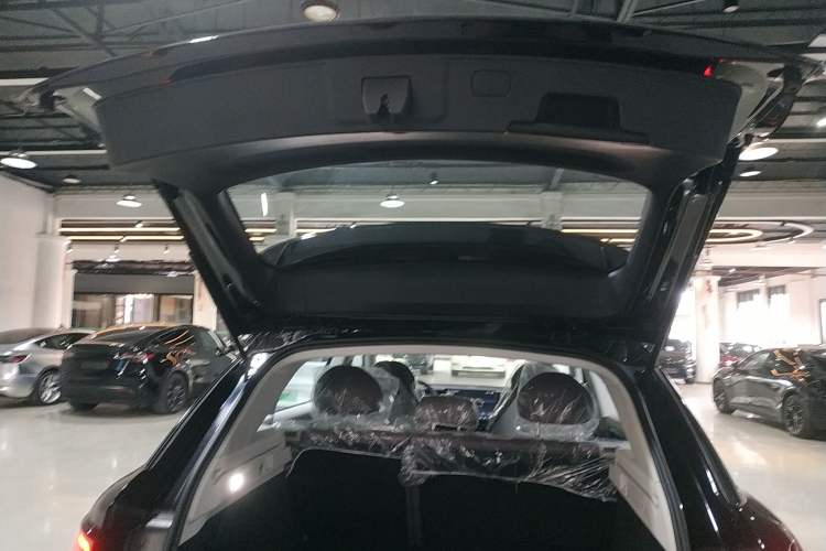 Used Leapmotor C11 2024 Range-Extended 300 Smart Enjoyment Edition
