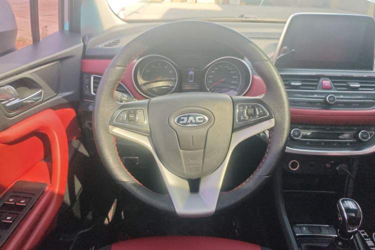 Used JAC Refine S3 2017 1.6L Manual Luxury Smart Model