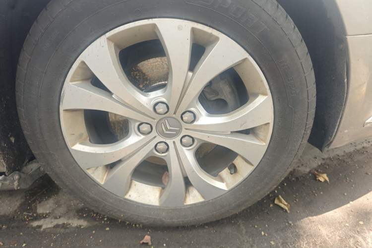 Used Citroen C5 2011 Dongfang Zhilü 2.3L Automatic Zunyu Model
