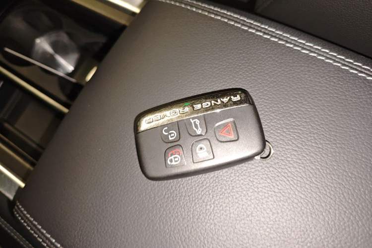 Used Land Rover Range Rover Evoque 2017 2.0T SE PLUS Smart Enjoyment Edition