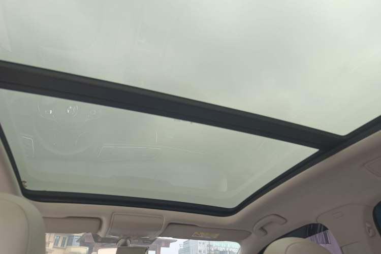 Used Volkswagen Touran 2018 Volkswagen Touran L 280TSI DSG Luxury Edition 6-seater