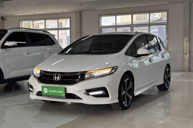 Used Honda Jade 2017 210 TURBO CVT Luxury Edition 5 Seats